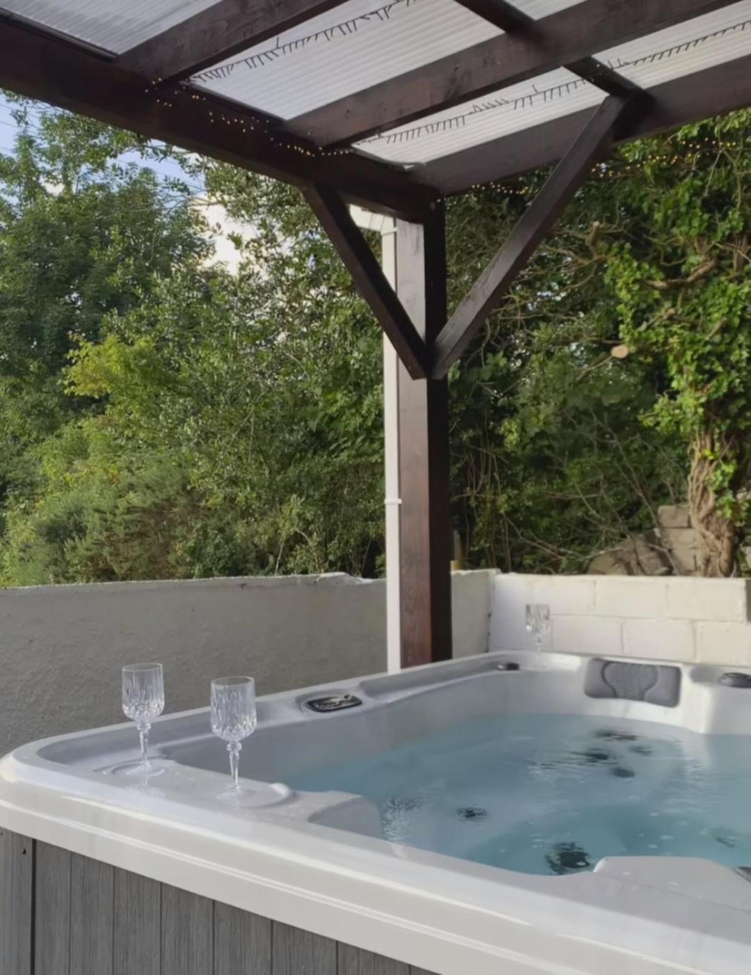 Annie'S House With Thermal Health Spa モビル エクステリア 写真