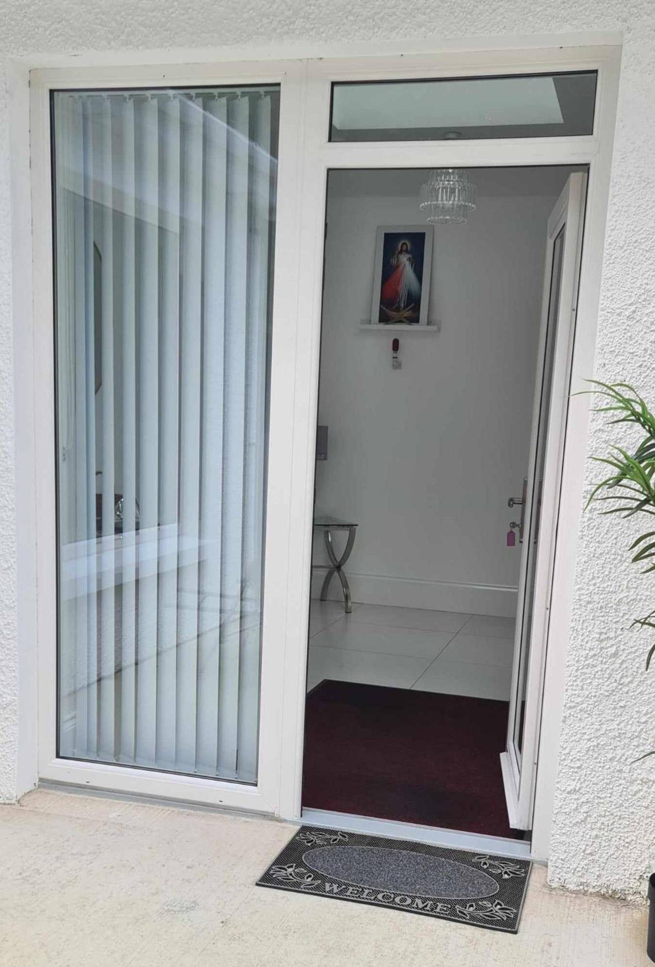 Annie'S House With Thermal Health Spa モビル エクステリア 写真